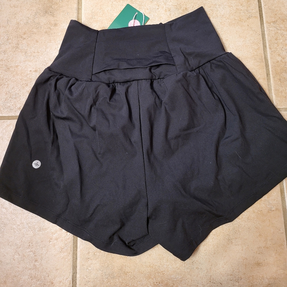 HALARA Black Shorts